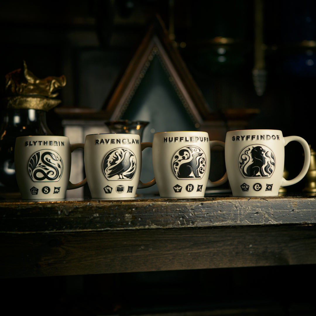 Hufflepuff House Mug with Badger Logo | 20oz Ceramic | Dishwasher Safe