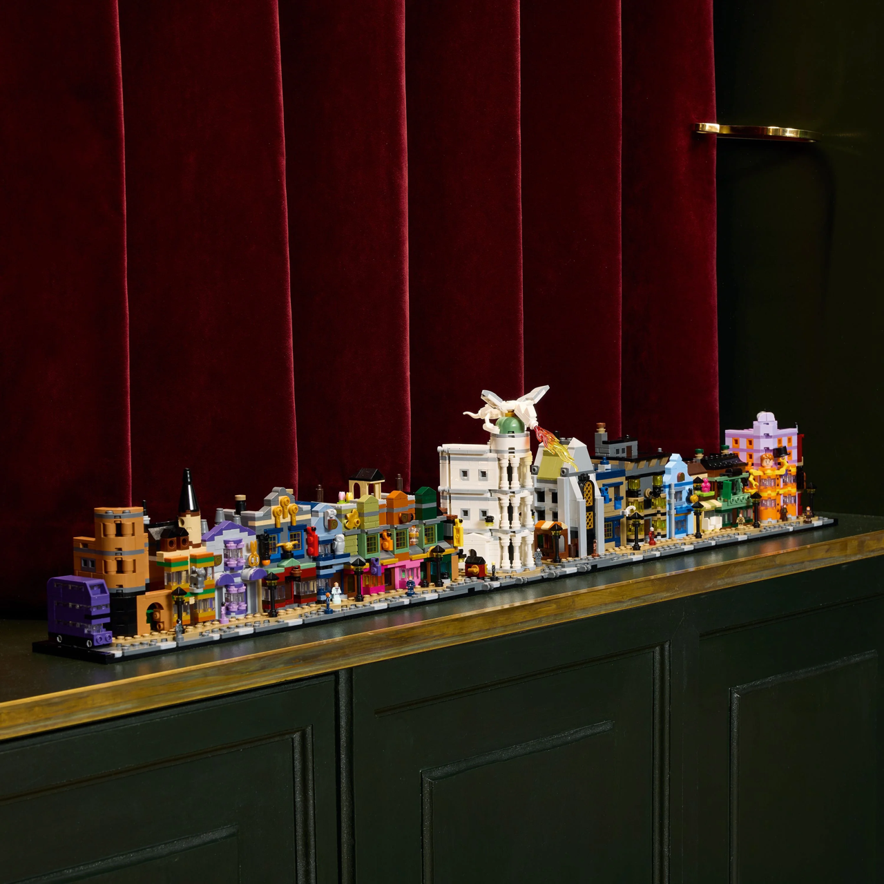 LEGO Harry Potter Diagon Alley Wizarding Shops Collectible Set