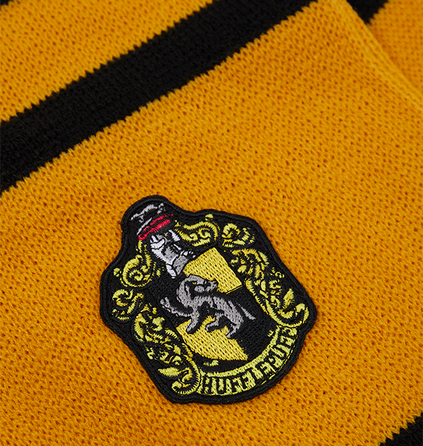 Hufflepuff Knitted Scarf with Embroidered Crest | Harry Potter