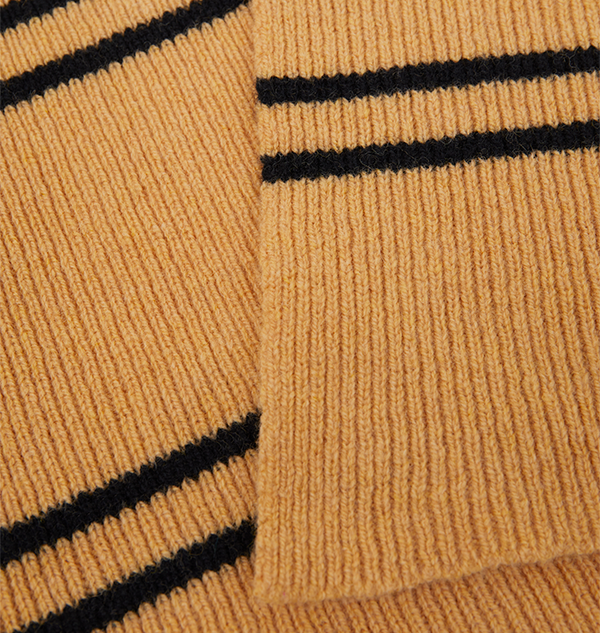 Authentic Hufflepuff Scarf in Yellow & Black | Lochaven Harry Potter