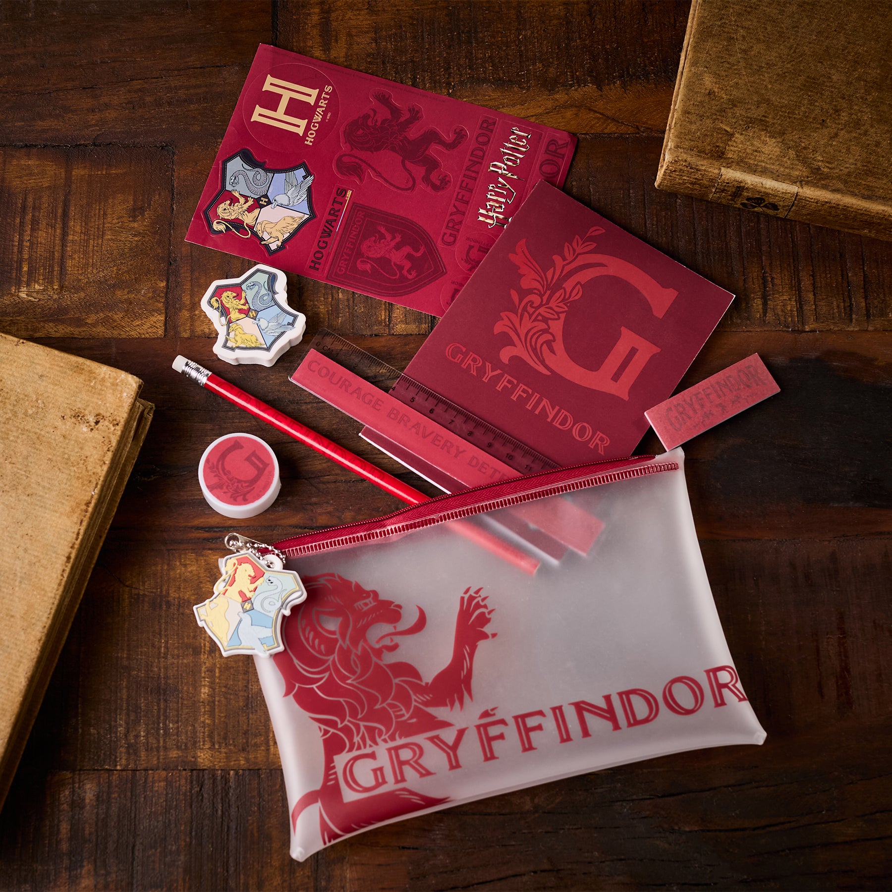 Gryffindor Stationery Set with Pouch & Hogwarts Charm | House Mascot
